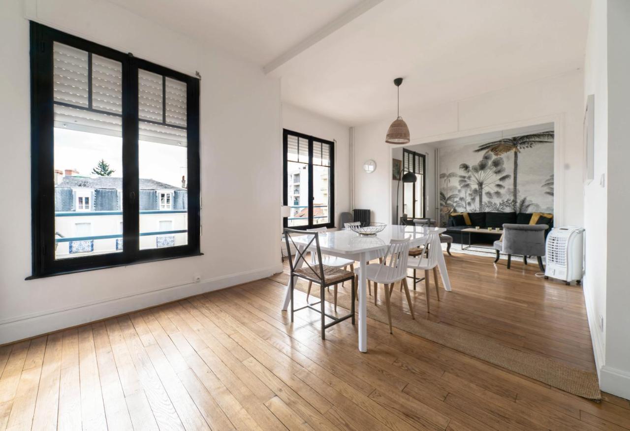 Residence Le Paris - Appartements Centre Ville Vichy Exterior foto
