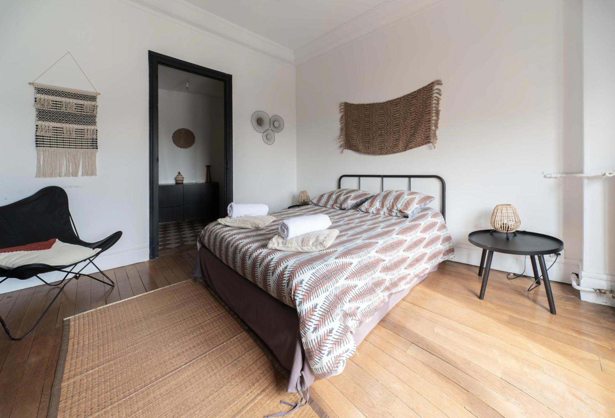 Residence Le Paris - Appartements Centre Ville Vichy Quarto foto